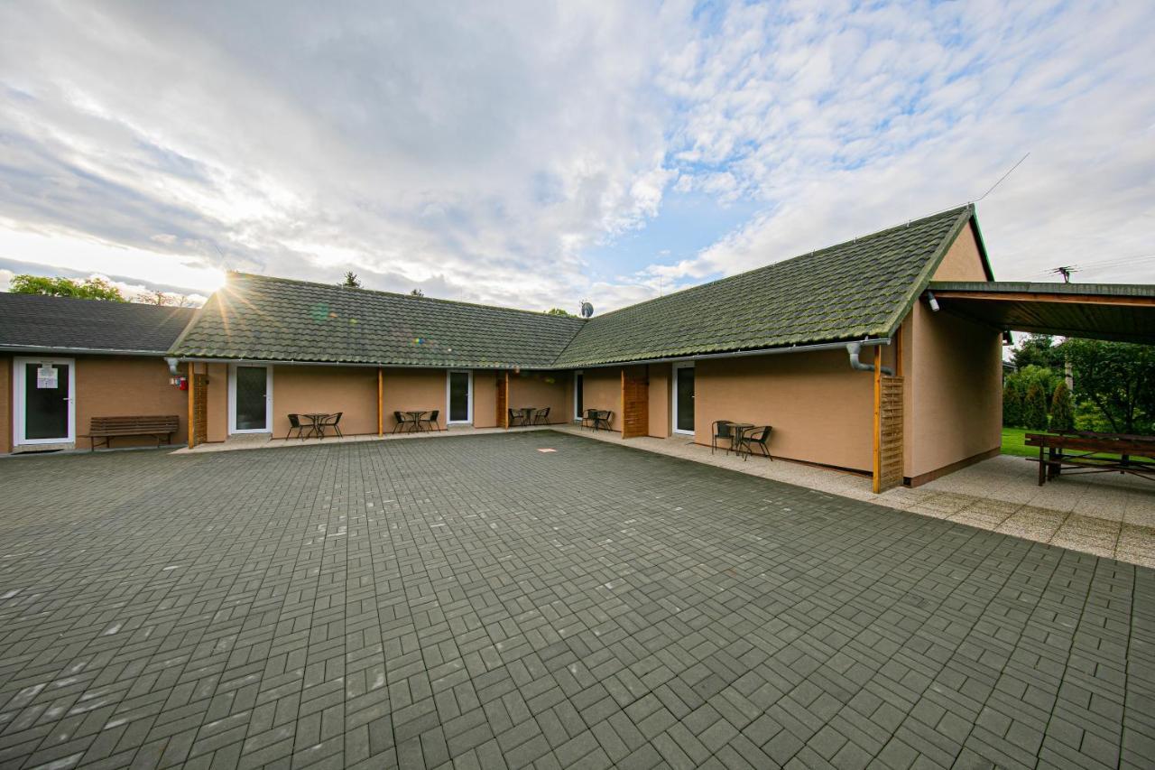 Apartmany Dolosin Velké Losiny Exterior foto